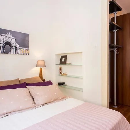 Find Me Inn Alcantara Lisbon Exterior photo